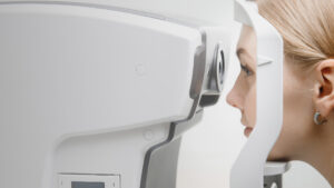 Read more about the article Coping with LASIK aftereffects 